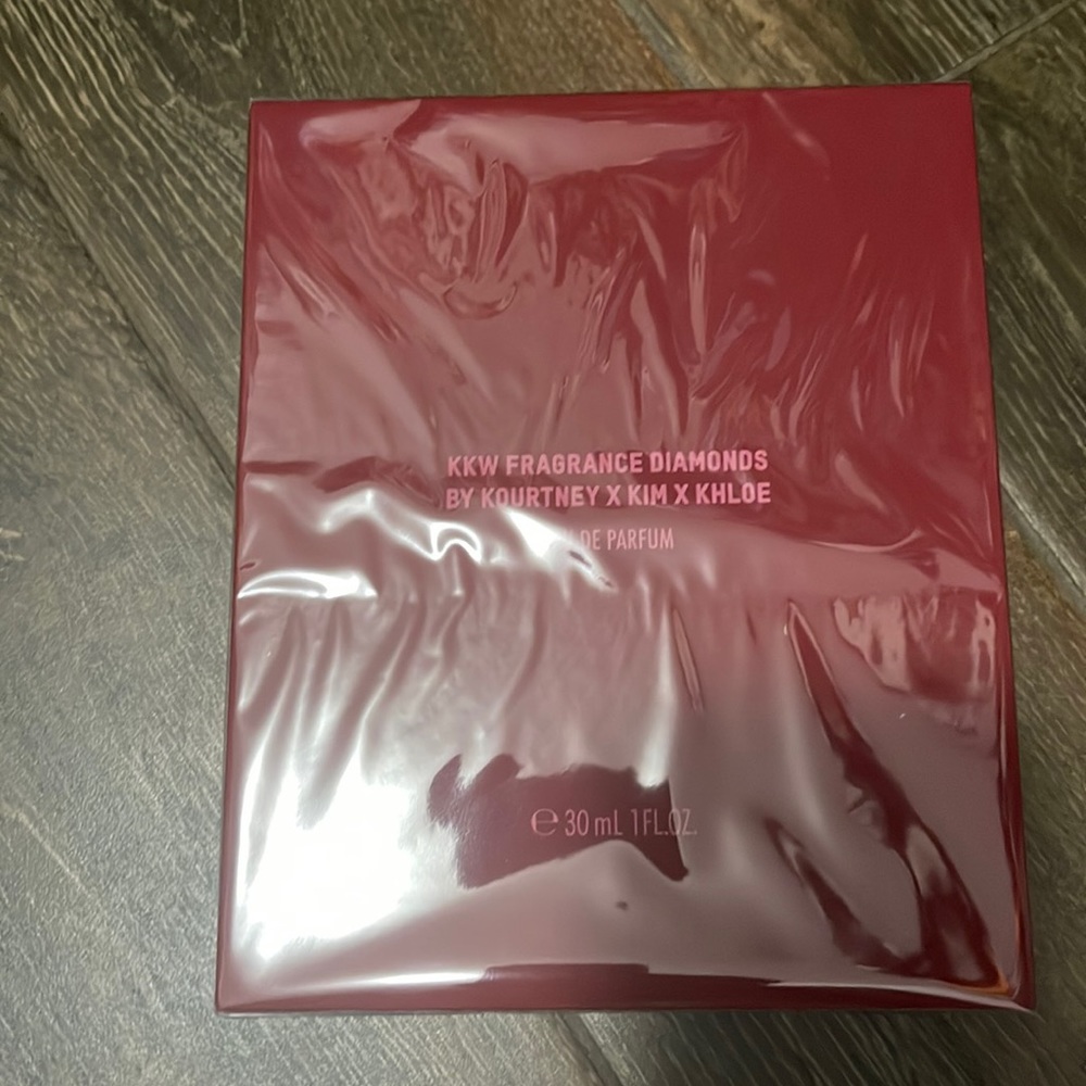 KKW Fragrance Diamonds by Kim & Kourtney Ruby Perfume Discontinued (New in box )